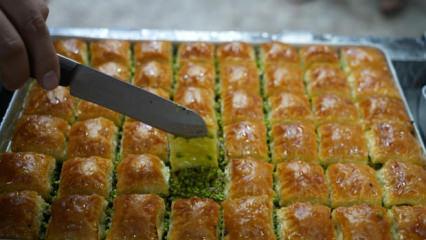 Bayram &ouml;ncesi baklava mesaisi!