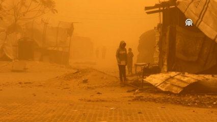 Gazze&rsquo;de etkili olan kum fırtınası Filistinlilerin hayatını daha da zorlaştırdı