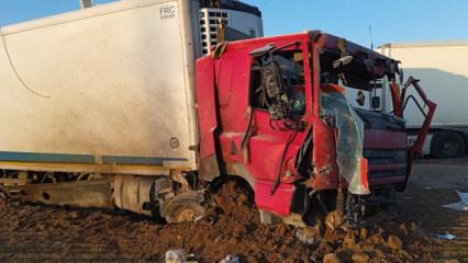 İran'da T&uuml;rk tır şof&ouml;r&uuml;ne mezar olan f&uuml;ze saldırısının g&ouml;r&uuml;nt&uuml;leri ortaya &ccedil;ıktı