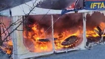 İstanbul'da iftar &ccedil;adırında yangın!