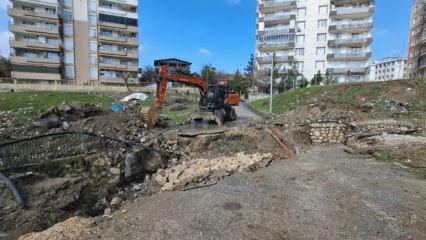 Kuvvetli yağış nedeniyle k&ouml;pr&uuml; &ccedil;&ouml;kt&uuml;