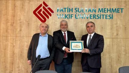 Mahmut Bıyıklı FSM&Uuml;&rsquo;de "İstikl&acirc;l Şairi Mehmet &Acirc;kif Ersoy&rsquo;u" anlattı