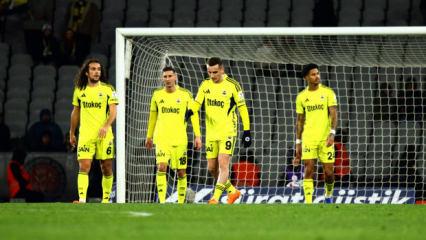 67 yıl sonra gelen mağlubiyet! Fenerbah&ccedil;e'nin namağlup unvanı gitti