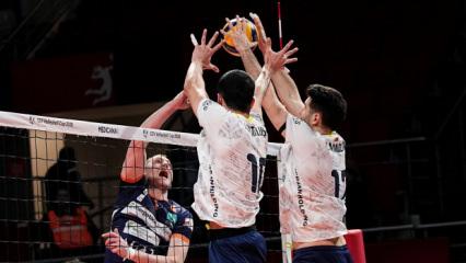 R&ouml;vanşı da kaybeden Fenerbah&ccedil;e, Avrupa'dan elendi