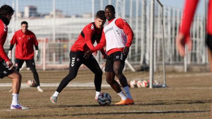 Sivasspor&rsquo;da &Uuml;mraniyespor ma&ccedil;ı hazırlıkları başladı