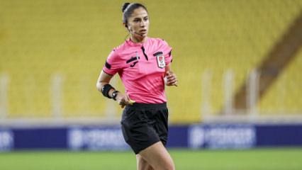 T&uuml;rk futbol tarihinde bir ilk! S&uuml;per Lig ma&ccedil;ını kadın hakem y&ouml;netecek