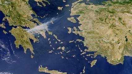 T&uuml;rkiye'den Yunanistan'a Adalar Denizi uyarısı! Lozan ve Paris Barış Antlaşması'na vurgu!