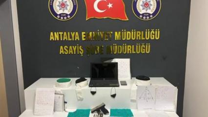 Umut tacirlerine Antalya&rsquo;da operasyon: "Şifa" vaadiyle 2 milyonluk vurgun