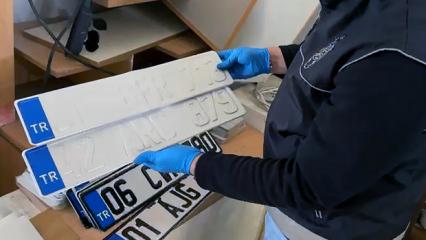 Sahte plaka basıp, satan ş&uuml;phelilere operasyon; 4 tutuklama