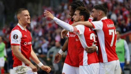 Avrupa'da bir geri d&ouml;n&uuml;ş daha! 2-0'dan d&ouml;n&uuml;p &ccedil;eyrek finalist oldular