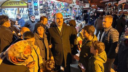 Başkan Altay Ramazanın son teravih namazı sonrası esnafla ve vatandaşla buluştu