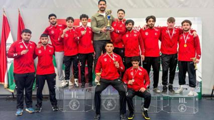 Bayrağımız zirvede! Milli Takım şampiyon oldu