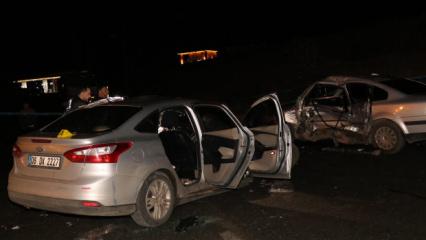 Erzurum&rsquo;da kontrolden &ccedil;ıkan ara&ccedil; park halindeki aracı bi&ccedil;ti: 1&rsquo;i ağır 5 yaralı