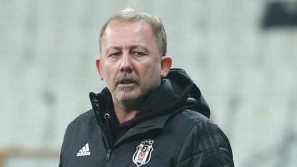 Fenerbah&ccedil;e derbisi &ouml;ncesi Beşiktaş'a k&ouml;t&uuml; haber!