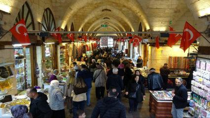 Gaziantep'e bayramda turist akını! Ziyaret&ccedil;iler hayran kaldı