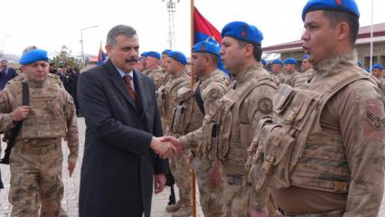 İ&ccedil;işleri Bakanı &Ccedil;ift&ccedil;i, G&uuml;rpınar'daki Jandarma Komando Tabur Komutanlığı'nı ziyaret etti