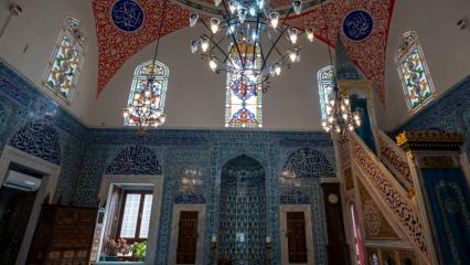 K&ouml;sem Sultan'ın yaptırdığı &Ccedil;inili Camii, mimari detayları ile dikkat &ccedil;ekiyor