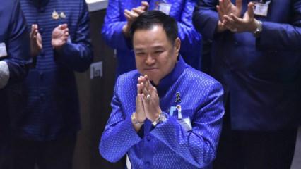 Tayland&rsquo;da yeniden Charnvirakul d&ouml;nemi!