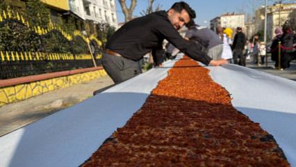 Ucu bucağı g&ouml;r&uuml;nmedi: Lahmacun rekoru İstanbul&rsquo;da kırıldı