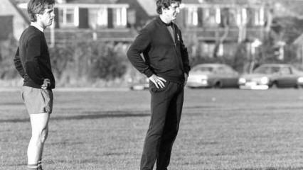 78 yaşında imza attı! Efsane hoca 44 yıl sonra başladığı yerde