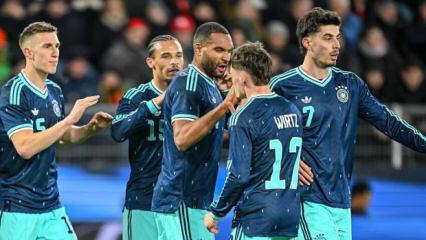 7 goll&uuml; ma&ccedil;tan Almanya galip ayrıldı