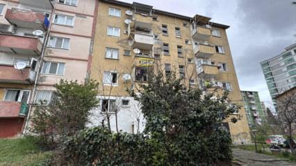 Samsun&rsquo;da &ccedil;akmakla oynayan &ccedil;ocuk evi yaktı: 2 kişi hastaneye kaldırıldı