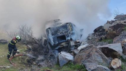 Mazot dolu tanker devrilip yandı! S&uuml;r&uuml;c&uuml; feci şekilde can verdi