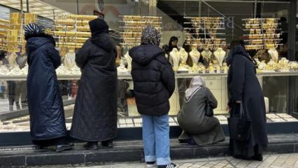 ABD-İran gerilimi altına talebi patlattı: Yastık altında 50 trilyonluk dev servet