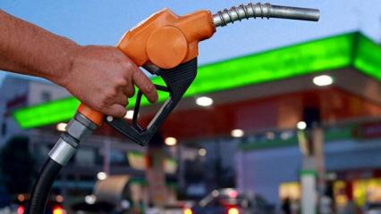 Benzin ve motorine zam geldi! Pompaya yansıtıldı! İşte g&uuml;ncel akaryakıt fiyatları