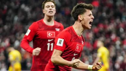 Fenerbah&ccedil;eli eski golc&uuml; Enner Valencia'dan Arda G&uuml;ler paylaşımı