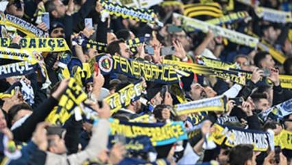 Fenerbah&ccedil;eli oyuncu ma&ccedil; &ouml;ncesi sigara i&ccedil;erken yakalandı! Taraftarlar &ccedil;ılgına d&ouml;nd&uuml;