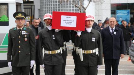 Katar'da şehit olan Binbaşı Taştekin, Isparta'da toprağa verildi