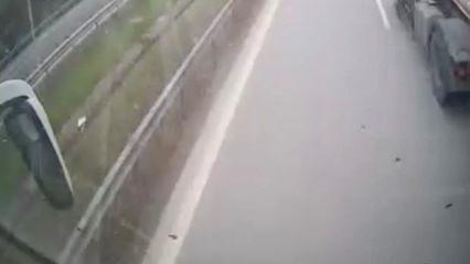 Otob&uuml;s şof&ouml;r&uuml;n&uuml;n hayat kurtaran manevrası: 26 yolcu &ouml;l&uuml;mden d&ouml;nd&uuml;