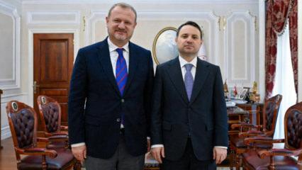 RT&Uuml;K Başkanı Mehmet Daniş&rsquo;ten Bakan G&uuml;rlek&rsquo;e ziyaret