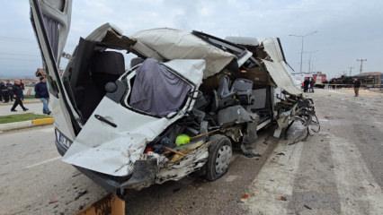 Samsun'da freni patlayan tır dehşet sa&ccedil;tı: Yedi ara&ccedil; birbirine girdi