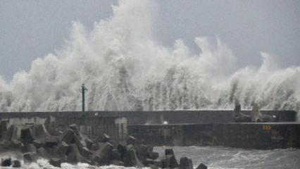 Tayvan'da tayfun felaketi: 3 &ouml;l&uuml;, 690 yaralı!