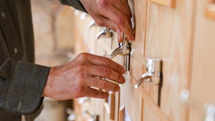 T&uuml;rkiye&rsquo;de bir ilk: Raflarından yağ akan k&uuml;t&uuml;phanede 90 &ccedil;eşit zeytinyağı tadımı