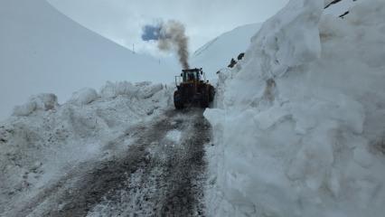 T&uuml;rkiye'de kar rekoru: Kar kalınlığı 4 metreye yaklaştı
