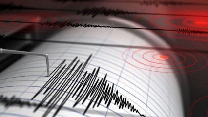 Afganistan'da şiddetli deprem! &Ouml;l&uuml;ler var