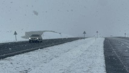Ardahan-Şavşat kara yolu yeniden ulaşıma a&ccedil;ıldı