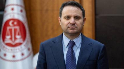 Bakan G&uuml;rlek'ten yeni anayasa mesajı