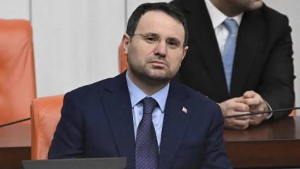 Bakan G&uuml;rlek&rsquo;in u&ccedil;ağı olumsuz hava şartları nedeniyle Batman&rsquo;a y&ouml;nlendirildi