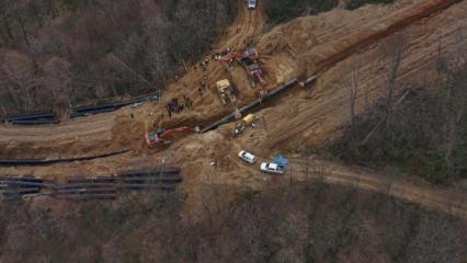 D&uuml;zce'de doğal gaz &ccedil;alışması sırasında heyelan: 1 &ouml;l&uuml;, 1 yaralı