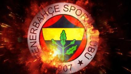 Fenerbah&ccedil;e ayrılığı resmen a&ccedil;ıkladı! Sigara i&ccedil;erken g&ouml;r&uuml;nt&uuml;lenmişti