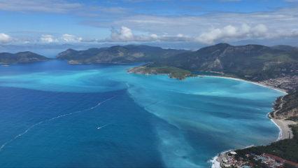 Fethiye&rsquo;de masalsı g&ouml;r&uuml;nt&uuml;ler: &Ouml;l&uuml;deniz turkuaz rengiyle mest etti
