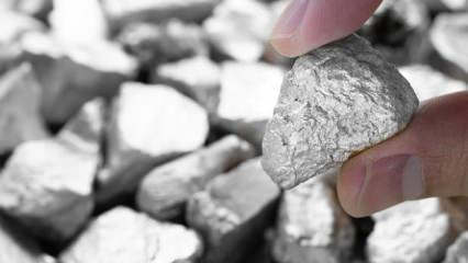 G&uuml;m&uuml;ş y&ouml;n arıyor! G&uuml;m&uuml;ş artar mı, d&uuml;şer mi?