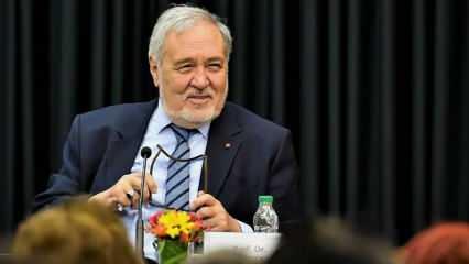 İlber Ortaylı'nın ailesinden dikkat &ccedil;eken sosyal medya kararı! 