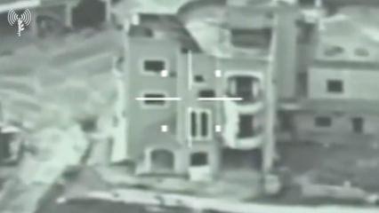 İsrail'den L&uuml;bnan'da al&ccedil;ak saldırılar: Binalar yerle bir!