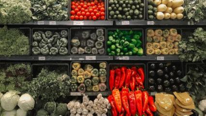 Zincir marketlerde fiyat skandalı! Tarlada 50, rafta 250 TL: Bakanlık d&uuml;ğmeye bastı