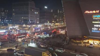 Kağıthane'de alışveriş merkezinde yangın! 